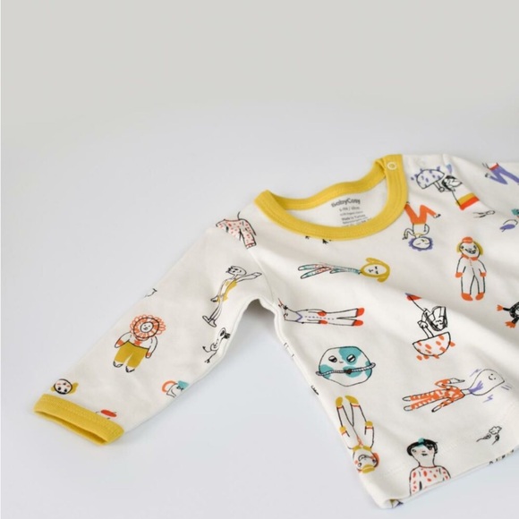 Organic Comfort Meets Adorable Design: 2-Piece Little People Set. - Picture 7 of 7